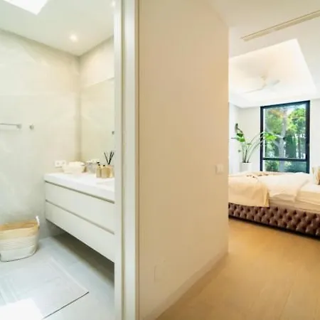빌라 Ultra Luxury 5 Bedroom Retreat With Rooftop Solarium 마르베야