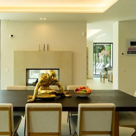 Ultra Luxury 5 Bedroom Retreat With Rooftop Solarium * 마르베야