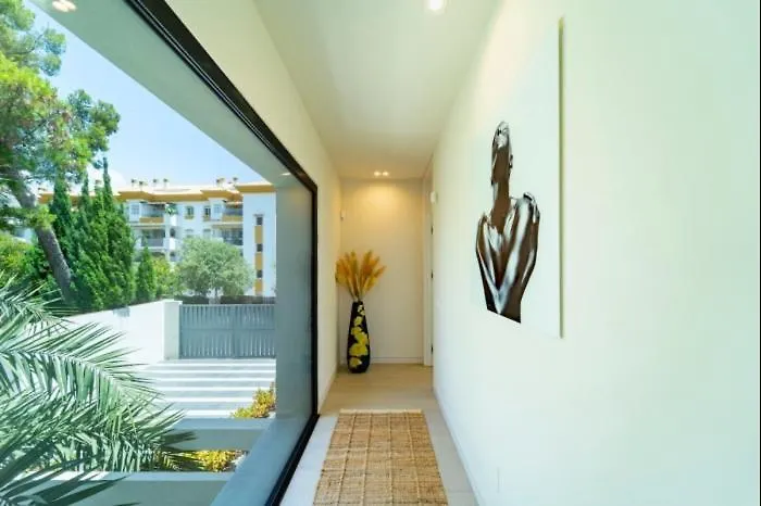 Ultra Luxury 5 Bedroom Retreat With Rooftop Solarium * Marbella