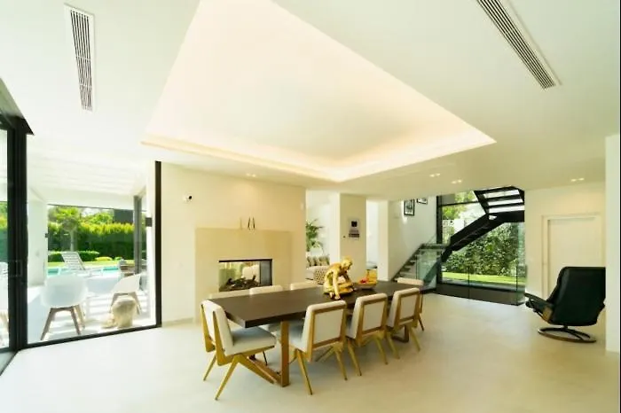 فيلة Ultra Luxury 5 Bedroom Retreat With Rooftop Solarium ماربيا