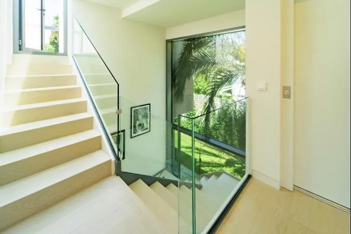 Ultra Luxury 5 Bedroom Retreat With Rooftop Solarium Willa Marbella
