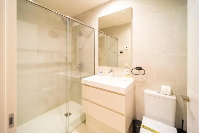 Willa Ultra Luxury 5 Bedroom Retreat With Rooftop Solarium