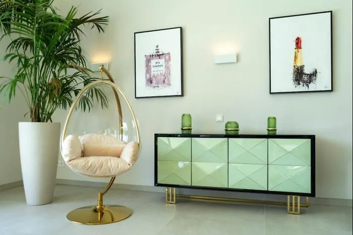 Ultra Luxury 5 Bedroom Retreat With Rooftop Solarium * Marbella